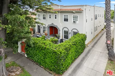 1357 S Cloverdale Ave, Los Angeles, CA 90019 - Photo 1