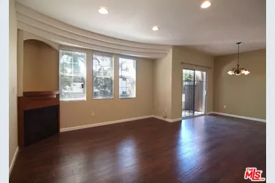 14061 Milbank St #3, Sherman Oaks, CA 91423 - Photo 1