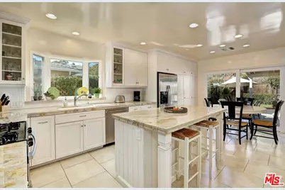 11325 Elderwood St, Los Angeles, CA 90049 - Photo 1