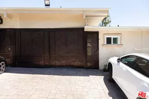 15555 High Knoll Rd, Encino, CA 91436 - Photo 1