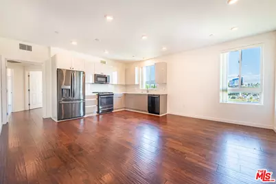 5531 La Mirada Ave #302, Los Angeles, CA 90038 - Photo 1