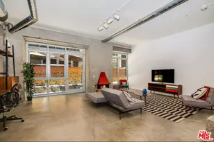 527 Molino St, Los Angeles, CA 90013 - Photo 1