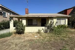 15013 Paddock St, Sylmar, CA 91342 - Photo 1