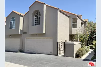 22208 Frontier Pl, Chatsworth, CA 91311 - Photo 1