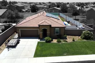 10411 Riata Ln, Bakersfield, CA 93306 - Photo 1