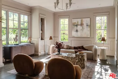 4760 Amigo Ave, Tarzana, CA 91356 - Photo 1