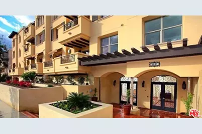 5037 Rosewood Ave #308, Los Angeles, CA 90004 - Photo 1