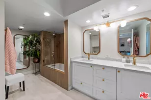 13700 Marina Pointe Dr, Marina del Rey, CA 90292 - Photo 1