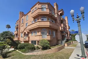 801 Lorraine Blvd, Los Angeles, CA 90005 - Photo 1