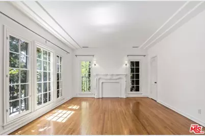 361 S Doheny Dr, Beverly Hills, CA 90211 - Photo 1