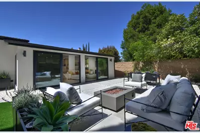 15431 Milbank St, Encino, CA 91436 - Photo 1