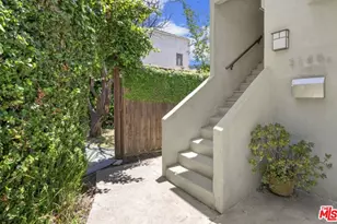 2140 20th St, Santa Monica, CA 90405 - Photo 1