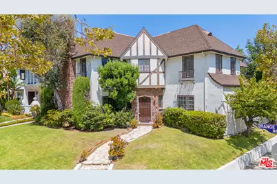 180 S Orange Dr, Los Angeles, CA 90036 - Photo 1