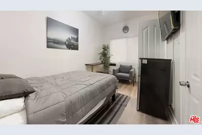 647 18th St #316, Los Angeles, CA 90015 - Photo 1