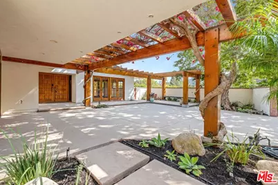 5942 Paseo Canyon Dr, Malibu, CA 90265 - Photo 1