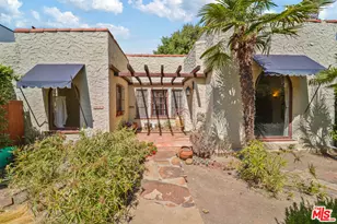 429 N Martel Ave, Los Angeles, CA 90036 - Photo 1