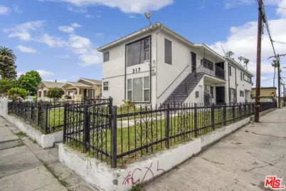 317 W 76th St, Los Angeles, CA 90003 - Photo 1