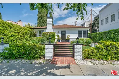 136 N Hamel Dr, Beverly Hills, CA 90211 - Photo 1