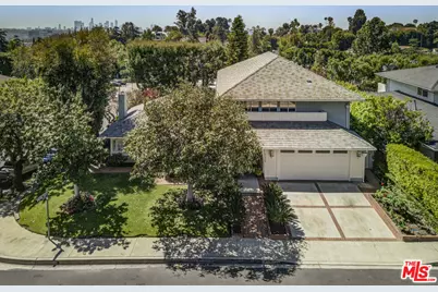 5136 Los Bonitos Way, Los Angeles, CA 90027 - Photo 1