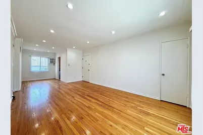 1233 N Harper Ave #7, West Hollywood, CA 90046 - Photo 1