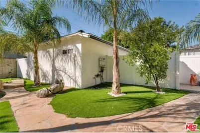 5151 Teesdale Ave, Valley Village, CA 91607 - Photo 1