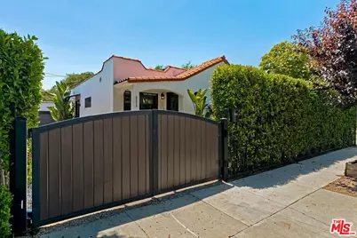 8978 Norma Pl, West Hollywood, CA 90069 - Photo 1