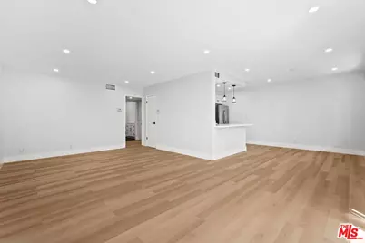 1031 N Laurel Ave #2, West Hollywood, CA 90046 - Photo 1