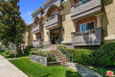 7035 Woodley Ave #105, Van Nuys, CA 91406 - Photo 1