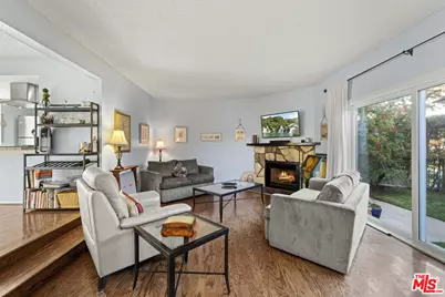 2701 Voorhees Ave #3, Redondo Beach, CA 90278 - Photo 1