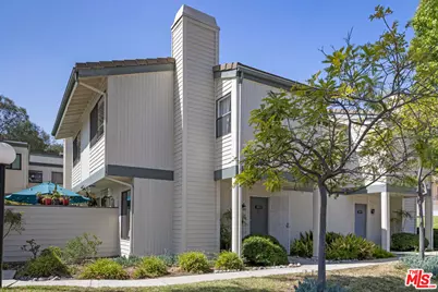 10500 Sunland Blvd #2, Sunland, CA 91040 - Photo 1