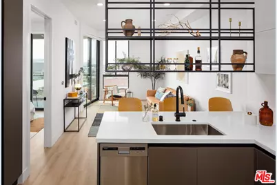 3833 Dunn #206, Culver City, CA 90232 - Photo 1