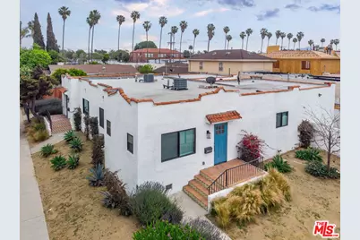 2902 West Blvd, Los Angeles, CA 90016 - Photo 1