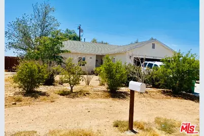 8668 S Loop Blvd, California City, CA 93505 - Photo 1