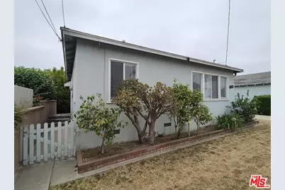 1560 W 160 St, Gardena, CA 90247 - Photo 1