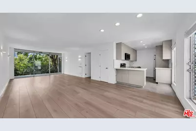 305 San Vicente Blvd #205, Santa Monica, CA 90402 - Photo 1