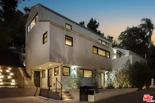 9843 Yoakum Dr, Beverly Hills, CA 90210 - Photo 1