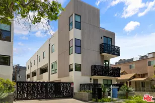 1226 N Sycamore Ave, Los Angeles, CA 90038 - Photo 1