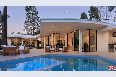 1935 Loma Vista Dr, Beverly Hills, CA 90210 - Photo 1
