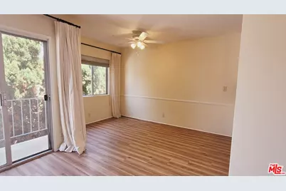 818 7th St #9, Santa Monica, CA 90403 - Photo 1