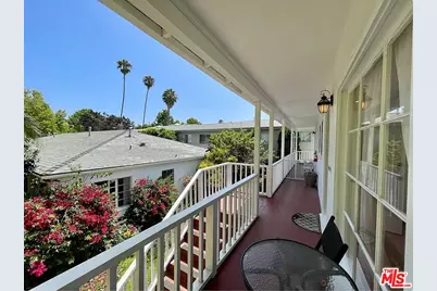 816 17th St #2A, Santa Monica, CA 90403 - Photo 1