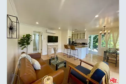 1212 10th St #17, Santa Monica, CA 90401 - Photo 1