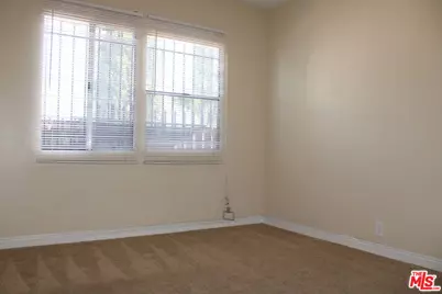 6340 10th Ave #6402 1/2, Los Angeles, CA 90043 - Photo 1