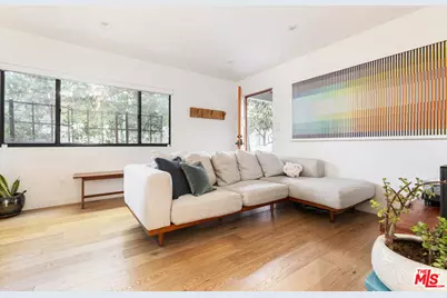 331 Brooks Ave #2, Venice, CA 90291 - Photo 1