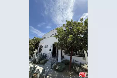 1326 S Bronson Ave #1328 1/2, Los Angeles, CA 90019 - Photo 1