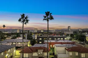 5866 Saturn St, Los Angeles, CA 90019 - Photo 1