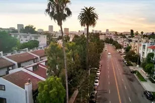 1925 S Beverly Glen Blvd, Los Angeles, CA 90025 - Photo 1