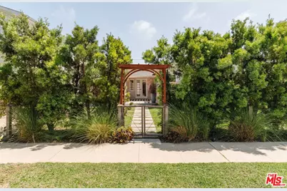 12606 Brooklake St, Los Angeles, CA 90066 - Photo 1