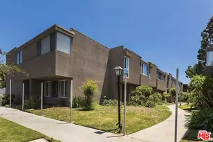 18110 Killion St, Tarzana, CA 91356 - Photo 1