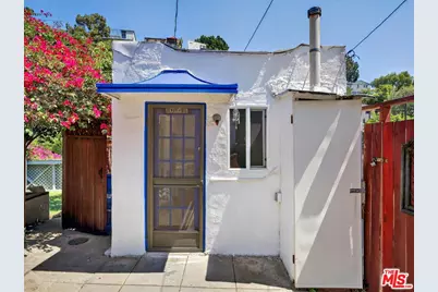 2565 N Glen Green, Los Angeles, CA 90068 - Photo 1