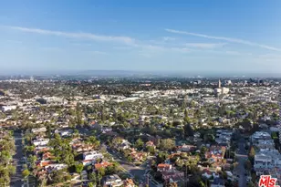 10430 Wilshire Blvd, Los Angeles, CA 90024 - Photo 1